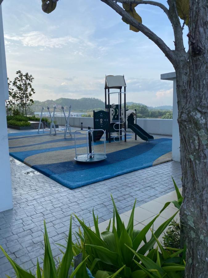 Family Stay, Sepang Klia, Free 2 Parking&Unifi Экстерьер фото