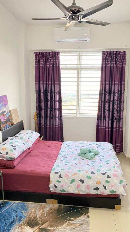 Family Stay, Sepang Klia, Free 2 Parking&Unifi Экстерьер фото