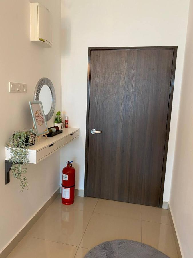 Family Stay, Sepang Klia, Free 2 Parking&Unifi Экстерьер фото